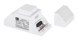 BLOCK AIM16/8 自耦变压器, I级, 升压/降压, 115V, 220V, 230V, 240V, 115V, 220V, 230V, 240V, 3.84 kVA, 16 A