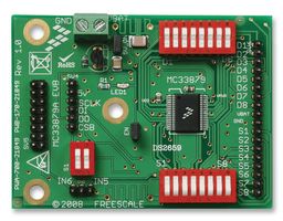 NXP KIT33879AEKEVBE 评估套件, 用于MC33879, 可配置八路串行开关, 可禁用负载开路检测电流